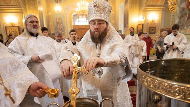 Служители Саратовской епархии рассказали, как правильно отмечать праздник Крещения Господня