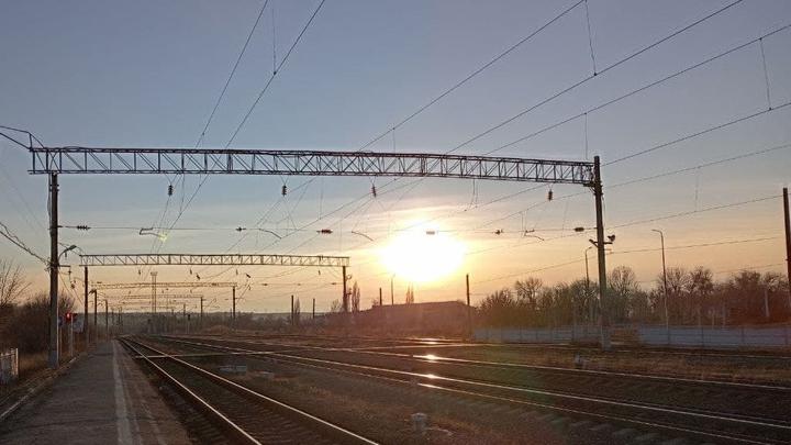 В Саратовской области задерживаются два поезда