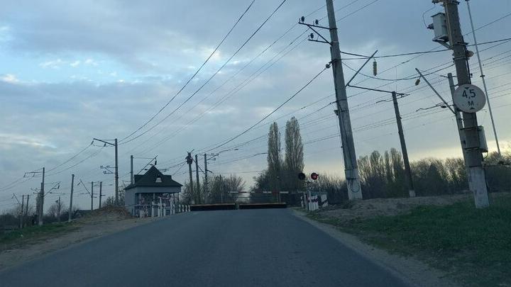В Ленинском районе Саратова на 4 дня закроют переезд