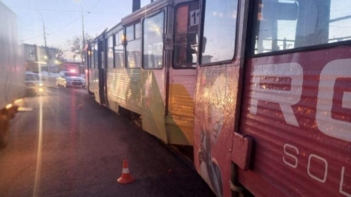 На Танкистов в Саратове столкнулись два трамвая