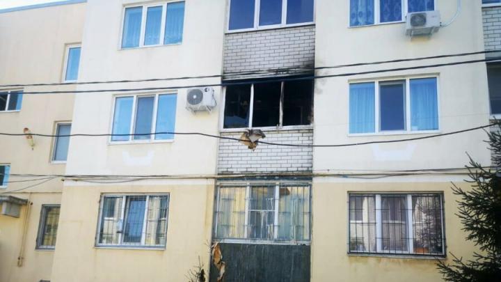 Две лоджии сгорели в Саратове из-за непотушенной сигареты