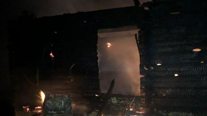 В балаковском поселке ночью горела баня