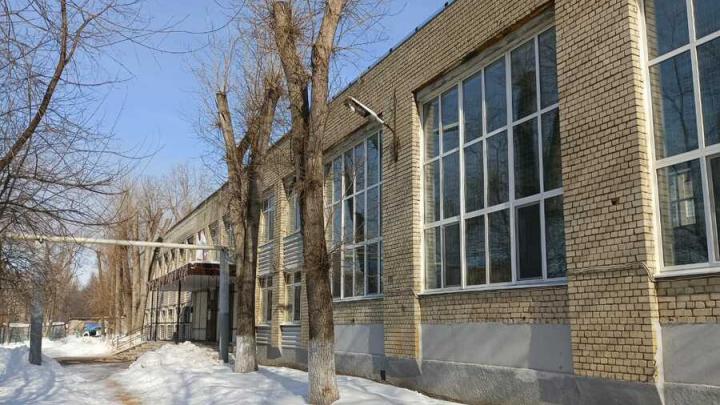 В саратовской школе с рухнувшим окном появятся театральная студия и сенсорная комната
