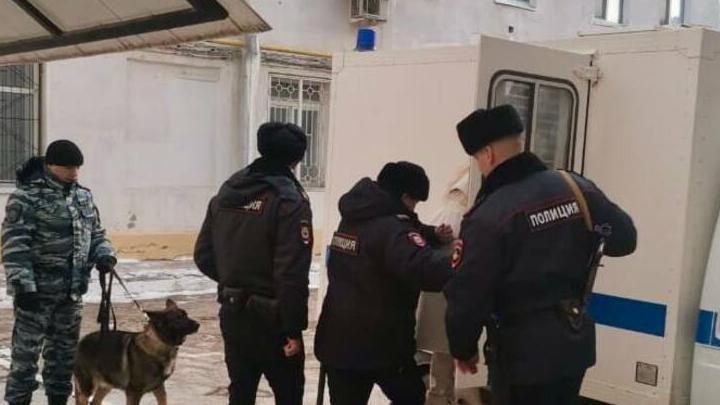 Следователи предъявили обвинение саратовским мошенникам, наживающимся на собаках
