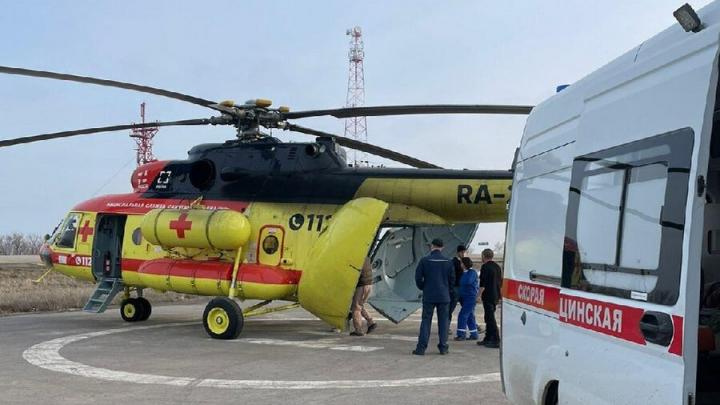 Паводок: в Саратовской области санавиацией эвакуировали пациента с инфарктом миокарда