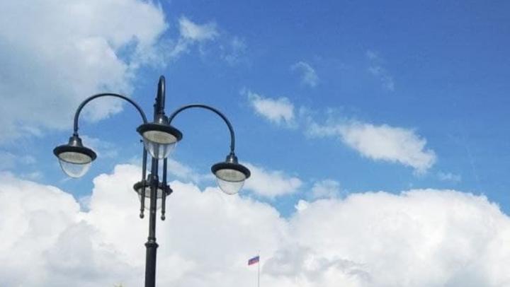 Новые фонари установят в сквере на проспекте 50 лет Октября в Саратове