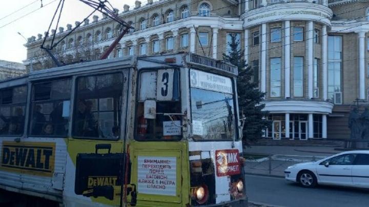В Саратове остановилось движением трамваев маршрута №3
