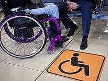 "Саратовские авиалинии" обязали позаботиться об инвалидах