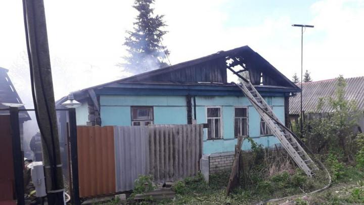В Петровске на пожаре спаслась женщина