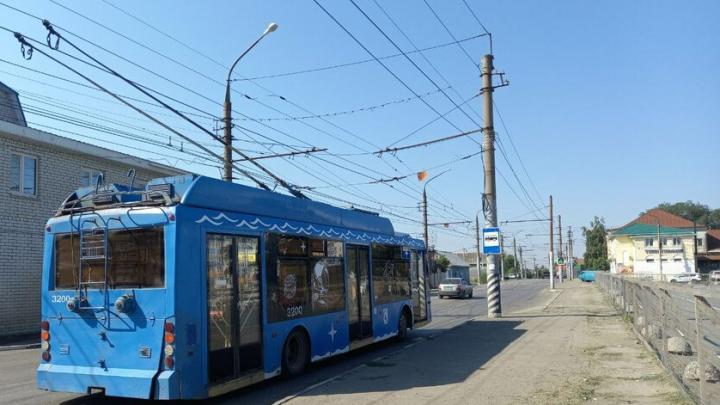 В Саратове на неопределенный срок прервано движение троллейбусов №2А