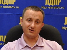 В диссертации депутата Госдумы от ЛДПР Антона Ищенко обнаружено 72% заимствований