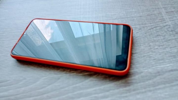 Саратовцы смогут записываться к врачу онлайн и следить за здоровьем через приложения