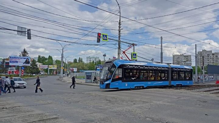 В Саратове на трамвайном маршруте №9 внедряют систему приоритета
