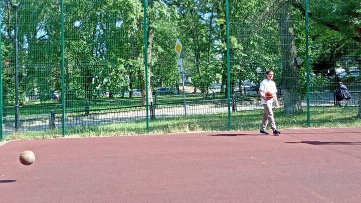 Мэрия поддержала обустройство спортивной площадки под мини-футбол на 3-й Дачной