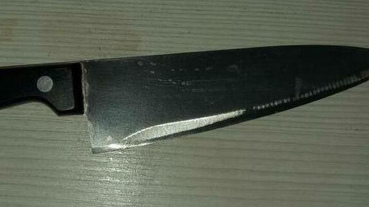 Пьяный саратовец потребовал «продолжения» банкета и распорол живот соседу