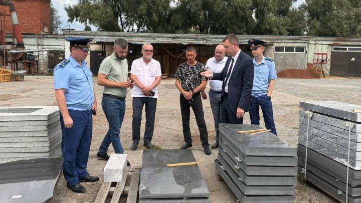 В Энгельсском районе наведут порядок на сельских кладбищах