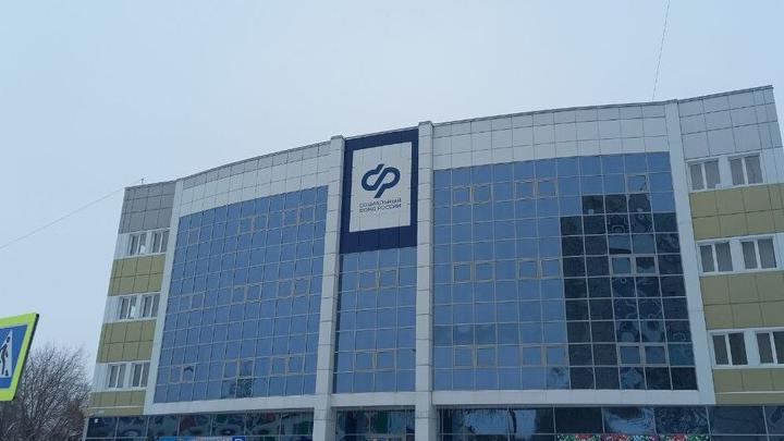 Работающим пенсионерам в Саратовской области проведут перерасчет страховых пенсий