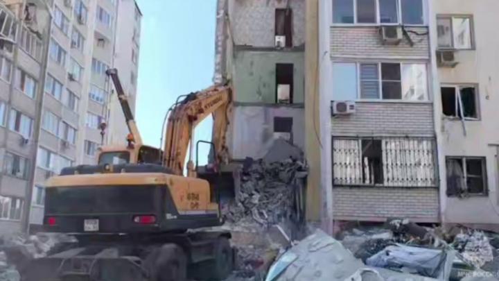 В Саратове с места трагедии на улице Блинова вывезено 1740 тонн строительного мусора