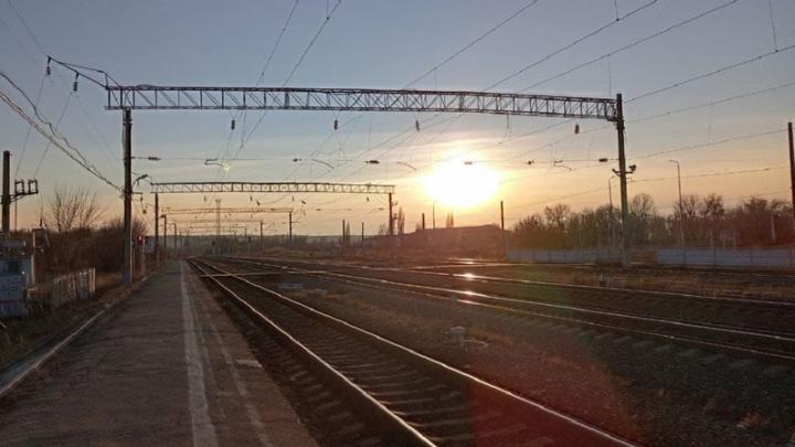 Девять поездов задержались из-за атаки дронов в Ростовской области