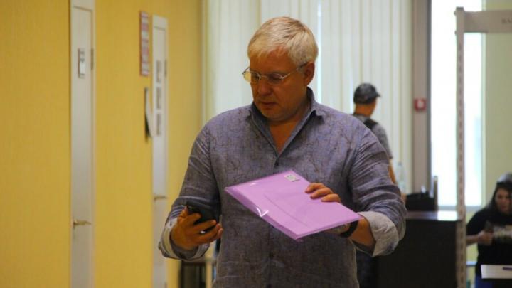 Скандального экс-депутата Курихина будут судить в Саратове за выезд на встречку