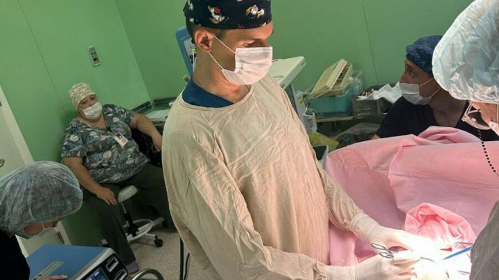 В Саратове врачи прооперировали девочку с редкой патологией поджелудочной железы