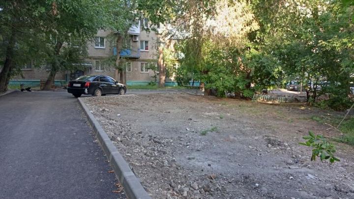 Во Фрунзенском районе Саратова завершили ремонт дворов