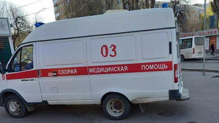 В Энгельсе избили фельдшера скорой помощи