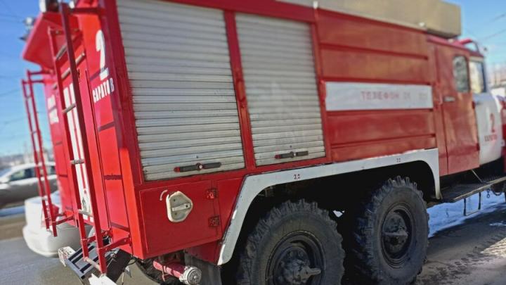 В Саратовской области за сутки потушили 15 пожаров