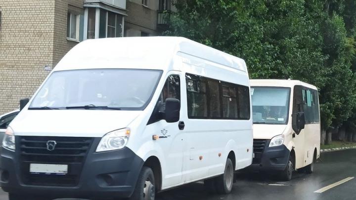 В Саратове проверили автобусы и выявили безбилетников