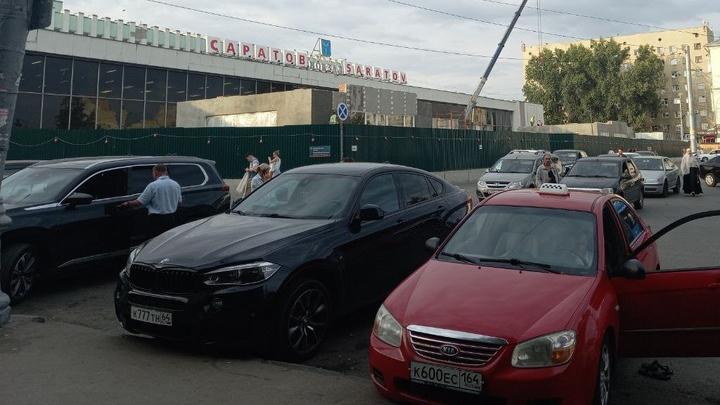 Автоледи из Энгельса купила у знакомого поддельное удостоверение иностранного государства