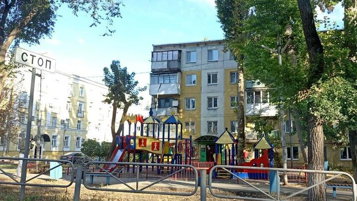 Саратовский неонатолог: Нередко мамы отказываются от грудного вскармливания