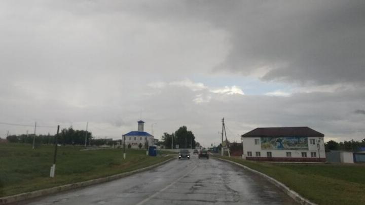 В Татищеве потушили пожар в нежилом доме на улице Дзержинского