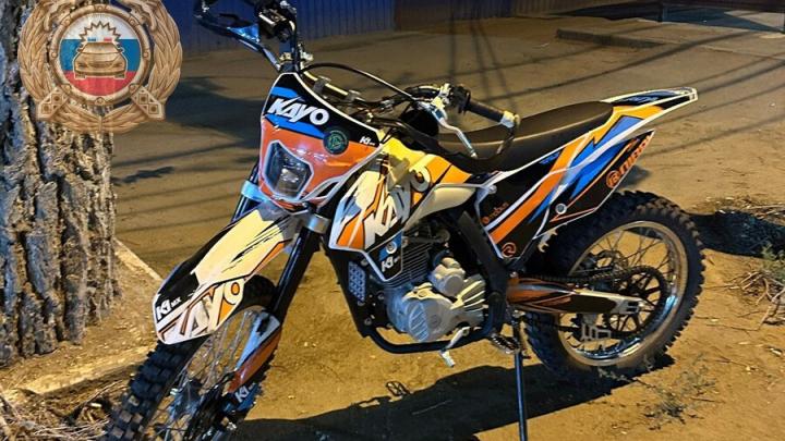 В Энгельсе 17-летний мотоциклист сбил девочку