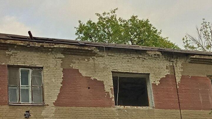 В Саратове за сутки дважды горела заброшенная трехэтажка