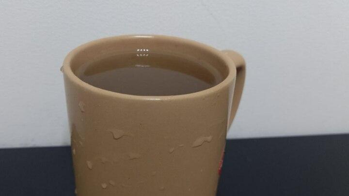 Жителям саратовского поселка подают грязную воду