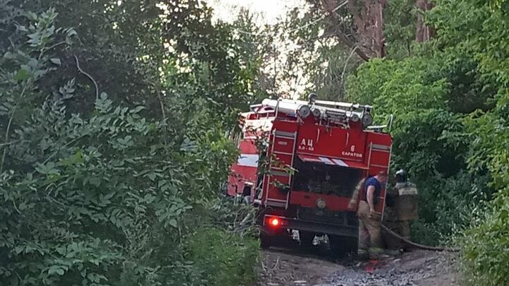 ЧП в поселке Коминтерн: пожарные дважды за ночь выезжали на одну улицу