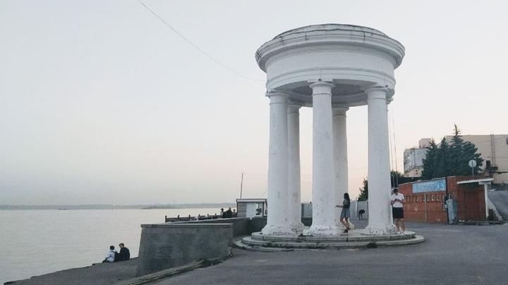 У Ротонды в Саратове чуть не утонула 80-летняя женщина