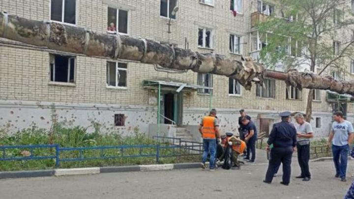 Атака беспилотников: в Заводском районе Саратова устанавливают новые окна в домах после ЧП