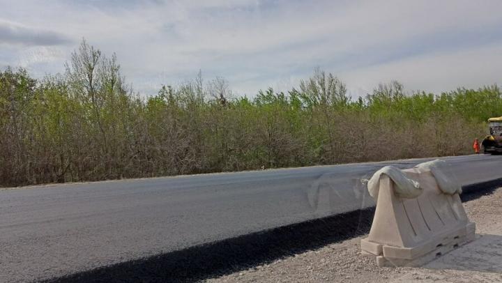 В Балашовском районе отремонтировали дорогу с интенсивным движением большегрузов