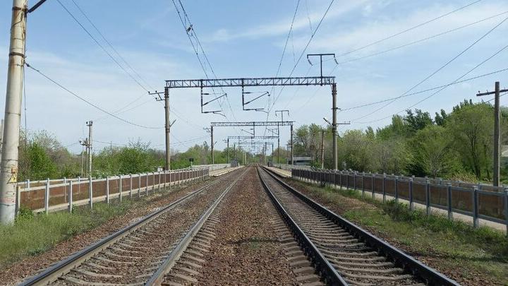 В Саратовской области изменяется расписание пригородных поездов до Алгая