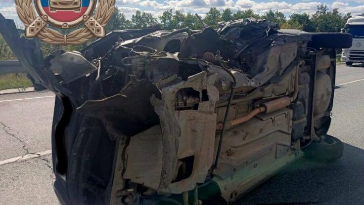 В тройном ДТП в Вольском районе пострадал водитель