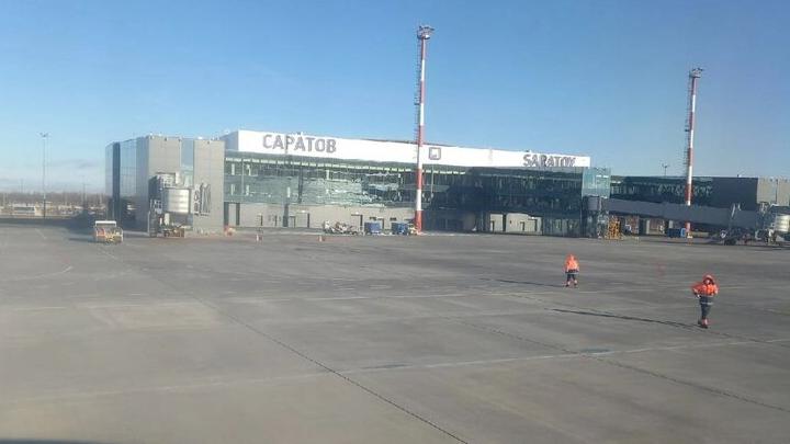 Аэропорт «Гагарин» ночью временно приостанавливал работу