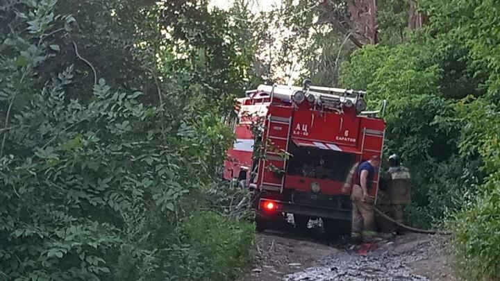 Под Энгельсом мужчина разжигал печь в бане и получил ожоги