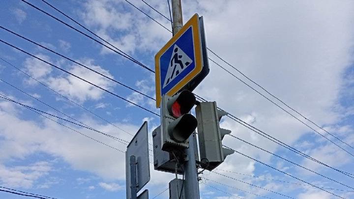 В Саратове на Университетской отключили светофор