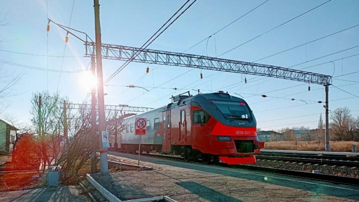 Изменилось расписание пригородных поездов в Саратовской области