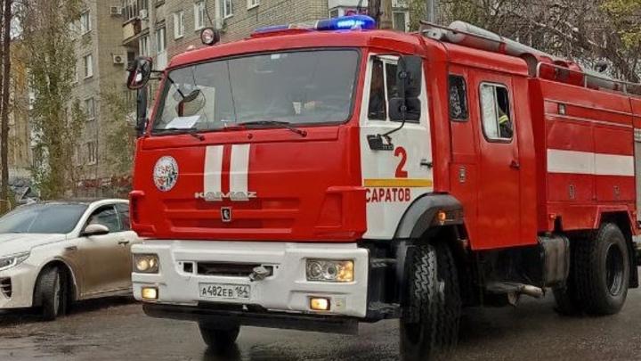 В Солнечном ночью горел кроссовер