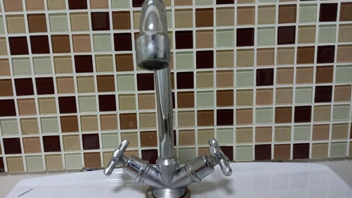 Дали землю, но не воду: в Хвалынске нарушены права многодетной семьи