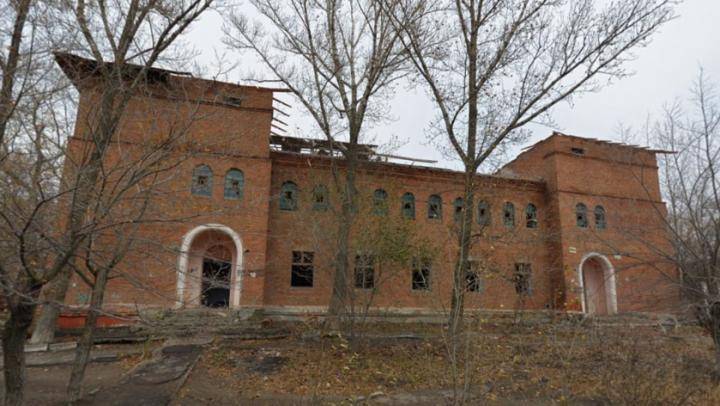 Три памятника архитектуры продадут на электронных аукционах в Саратове