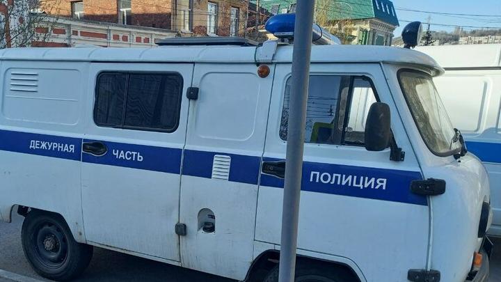 В Энгельсском районе рецидивист ограбил сельчанку