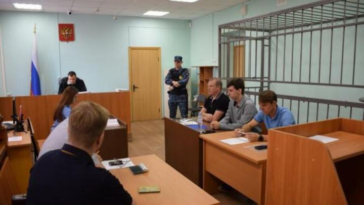 В Саратове потерпевшего по делу об армрестлинге принудительно доставят в суд